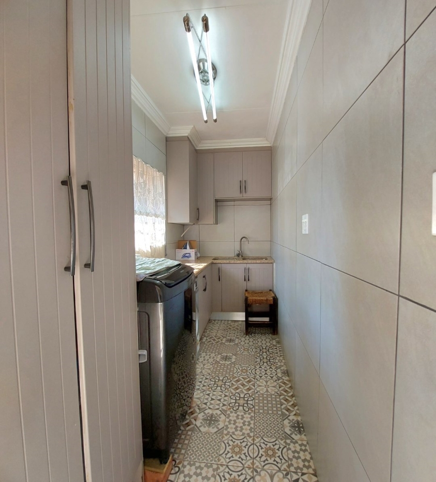 5 Bedroom Property for Sale in Brits North West